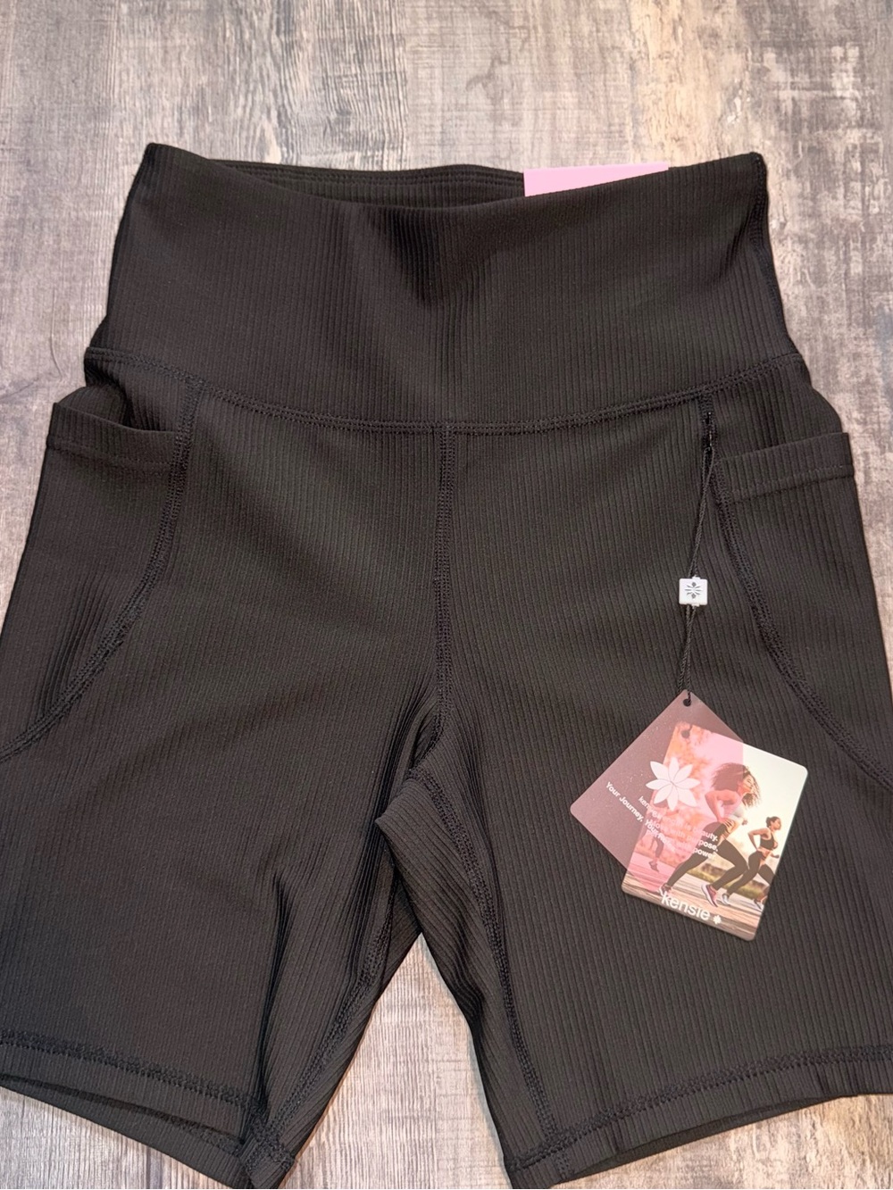 NWT Kensie Ribbed Biker Shorts